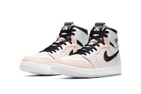 Easter-Themed Cushioned Sneakers Image 3