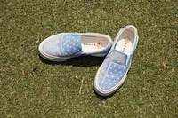 70s-Themed Expressive Footwear Image 6
