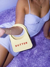 Boxy Food-Themed Handbags Image 5