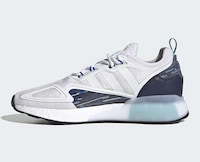 80s-Inspired Sneaker Styles Image 4