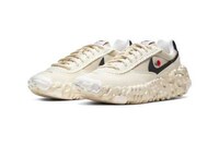 Street-Informed Neutral Sneakers Image 2