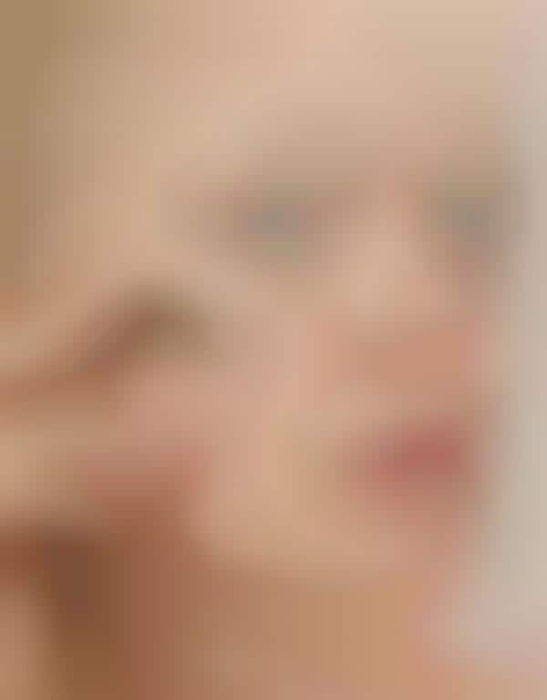 Harmonizing Manuka Honey Masks