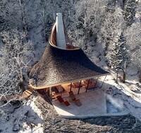 Japanese Landscape-Suited Cabins Image 2