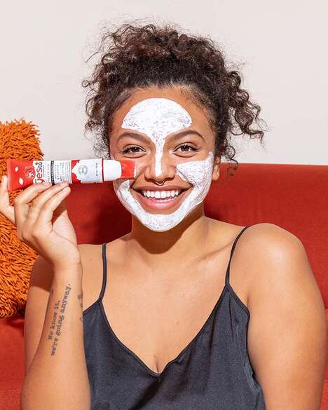 Mess-Free Mask Applicators