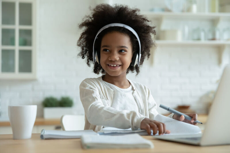 Date-Free Digital Learning Platforms
