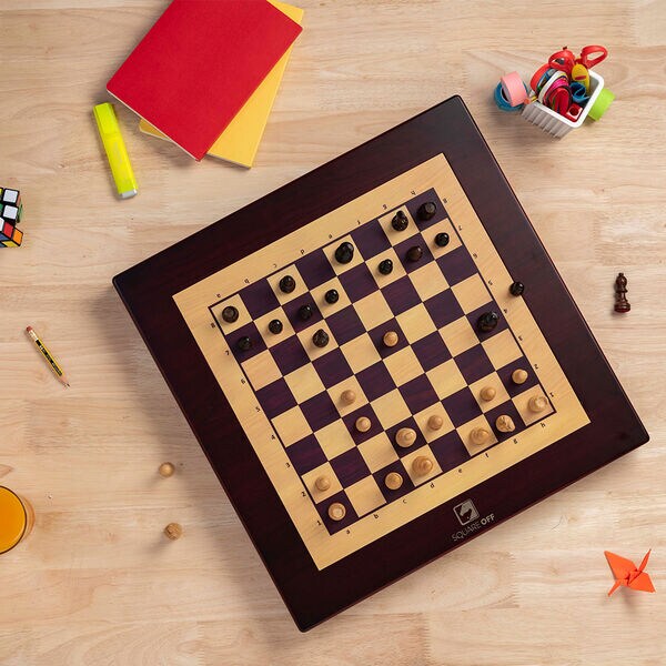 Square Off - A Chess Board with a Tech Twist 