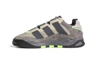 Retro Tonal Paneling Sneakers Image 2