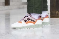 Vibrant Paneling Sneaker Models Image 3
