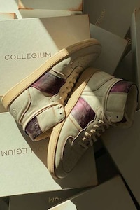 Premium Distressed Sneaker Designs Image 2