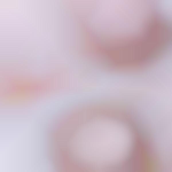 Pearlescent Lip Treatment Balms