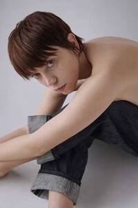Gender-Neutral Sustainable Denim Image 2