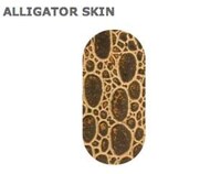 Wild Customized Nails Image 2