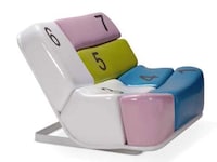 Numeric Chairs Image 4