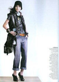 Rolled-Up Boyfriend Jeans Image 2