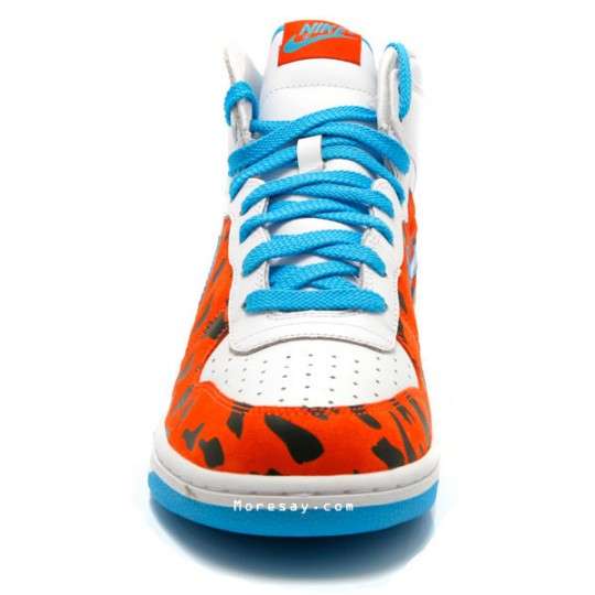 Fred flintstone nike dunks best sale