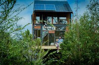Self-Sustaining Off-Grid Cabins Image 2