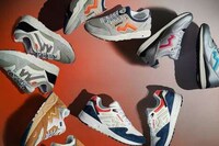 Decathlon-Themed Running Shoes Image 5