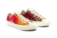Hawaiian Shirt-Themed Sneakers Image 3