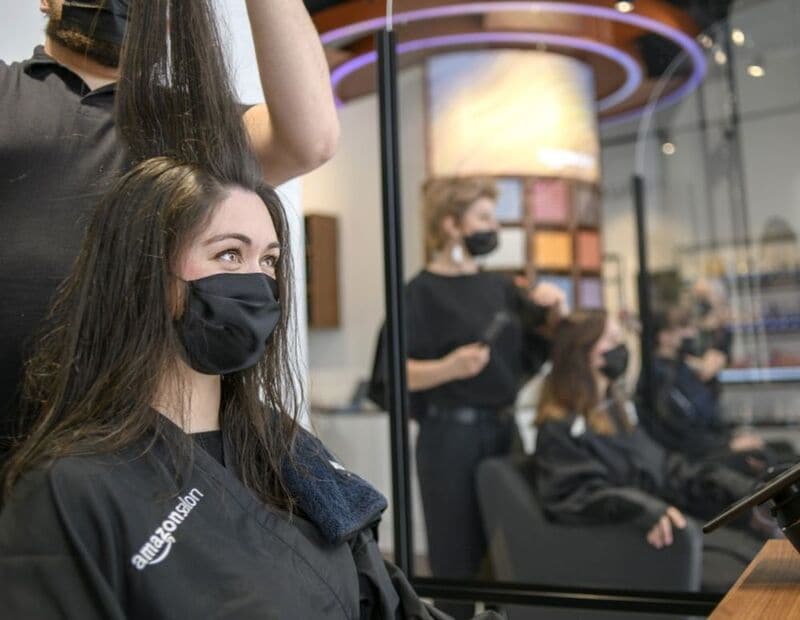 Tech Giant AR Salons
