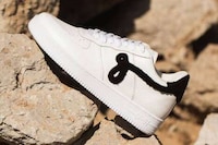 Monochromatic Tumbled Leather Shoes Image 2