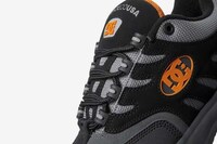 Nostalgic Chunky Sneaker Silhouettes Image 3