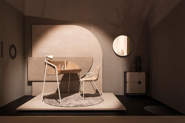 Soothingly Minimal Desk Designs Image 2