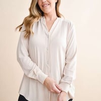 Ultra-Soft Sustainable Womenswear Image 6