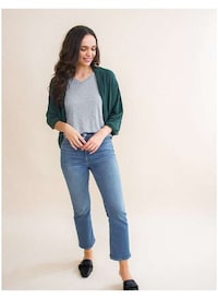 Ultra-Soft Sustainable Womenswear Image 8