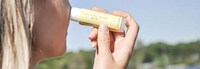 Portable All-Natural Sunscreen Sticks Image 3