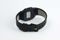 Nostalgic Wristwatch Reworks Image 2