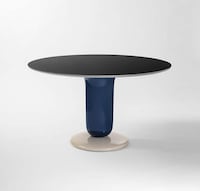 Elegant Space-Maximizing Dining Tables Image 2