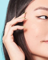 Accelerating Acne-Healing Patches Image 2