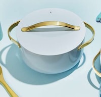 Pastel-Toned Cookware Sets Image 2