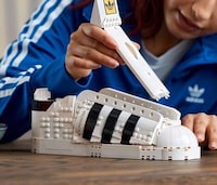 Building Block Sneaker Models Image 2