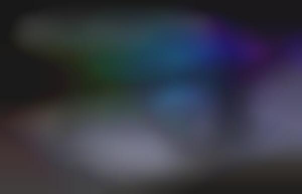 Stable Blue Light-Blocking Glasses