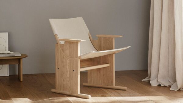 Chic Contemporary Lounge Chairs