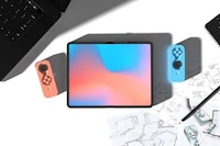 Folding Tablet Gaming Consoles Image 3