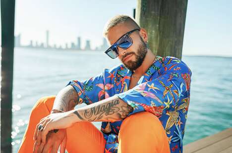 Co-Branded Eye-Catching Sunglasses