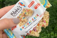 Cake-Flavored Crisp Bars Image 1