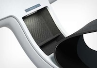 Malleable Vehicle Infotainment Displays Image 3