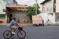 Modular Kiosk Shelters Image 2