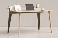 Piano-Inspired Minimalist Workstations Image 5