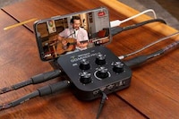Pocket-Sized Smartphone Mixers Image 3