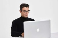Adaptable Lens Eyewear Image 3