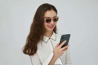 Adaptable Lens Eyewear Image 4