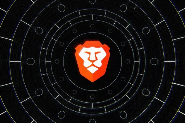 Privacy-Protecting Search Engines