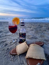 Fruity Sangria Spritzers