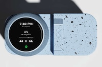 Multitasking Smart Assistant Devices Image 5