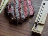 Dual-Sensor Cooking Thermometers Image 3