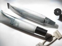 Dual-Chamber Vitamin Serums Image 2